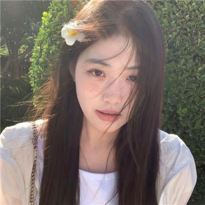 冰属性男子与酷酷女同事 封面